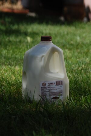 Farmer Joe's Raw Milk A2 by Valley Milk Simply Bottled