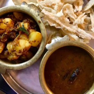 28-7891-main Milagu (Pepper) Kuzhambu Podi (200g) by Mylapore